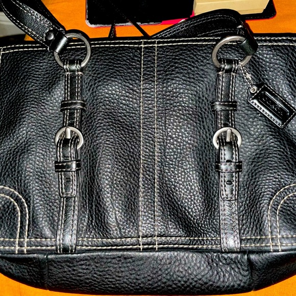 Coach Handbags - Coach handbag NWOT
